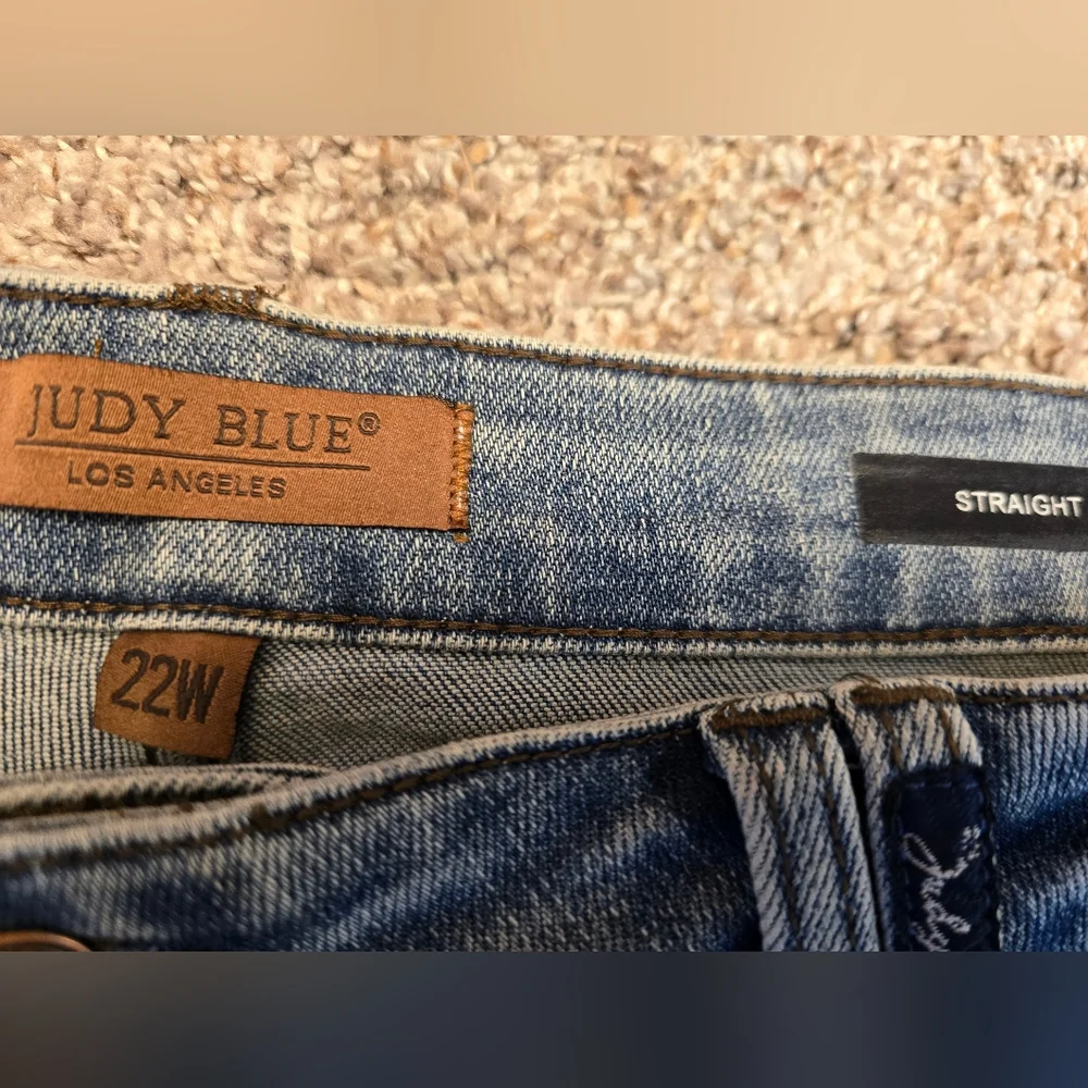 Judy Blue Straight Jean - Plaid Cuffed, size 22W - Picture 4 of 7